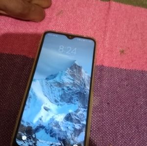 Red mi 8